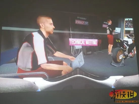 《MotoGP 13》上手评测:真是还原的摩托驾驶