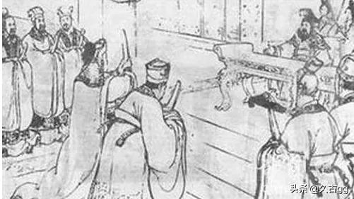 “恒大拿再多冠军有啥用?中国足球也上不去啊”!恒大在这时候出现是走了好运还是霉运?