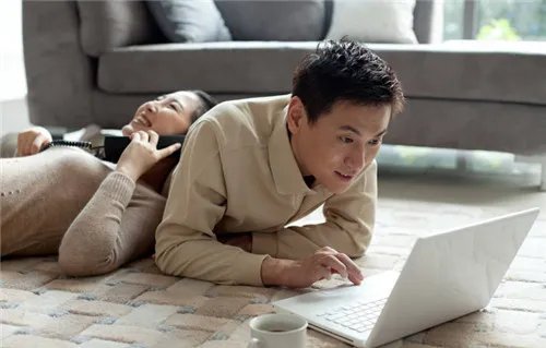 同年同月的人结婚好吗 怎样维持和谐的夫妻关系