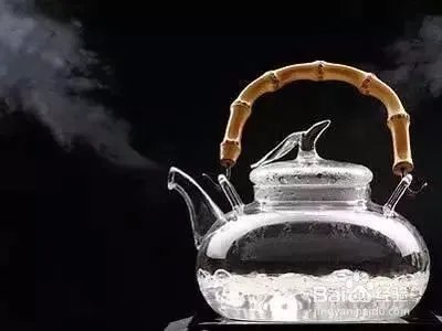 喝开水死亡