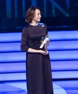 曾经的“央视一姐”董卿,连续多年没有上春晚,原因是什么呢?