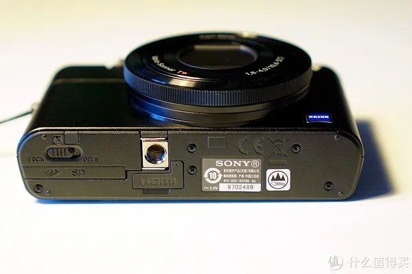 卡片or微单?Sony 索尼 RX100 一代开箱与 NEX-5T 简单对比