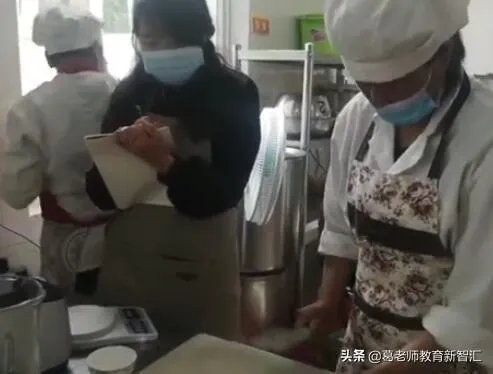 最近幼儿园开包子铺自救引起了很多人的关注这是怎么回事？