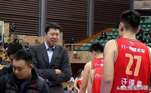 常规赛广厦大胜八一男篮,李春江全场上了11位本土球员,对此你怎么看?