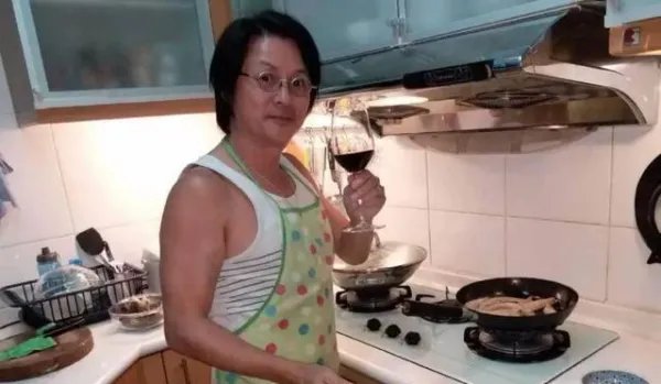 《我和僵尸有个约会》男主现在为什么会凄凉无戏拍?