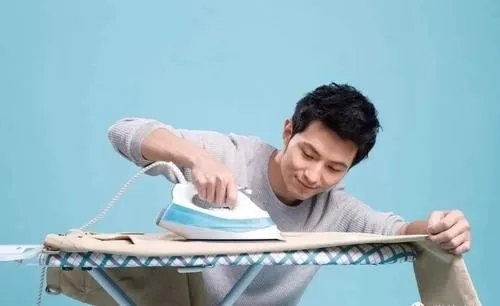 做家务的男人一期