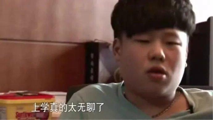 变形计施宁杰现状 施宁杰家里做什么的