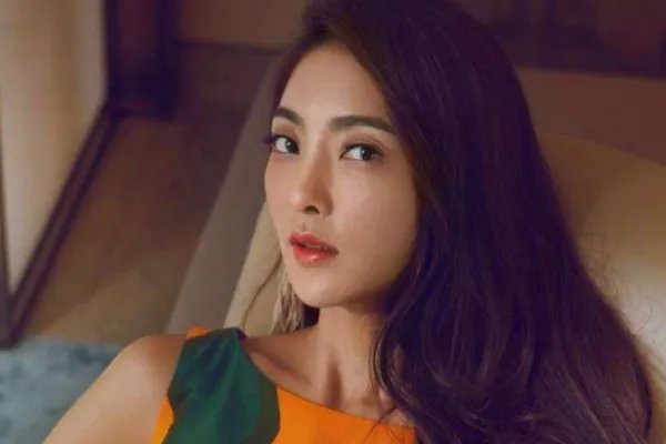 曹格妻子发文称在面临人生中的考验,如何评价娱乐圈明星的现状?