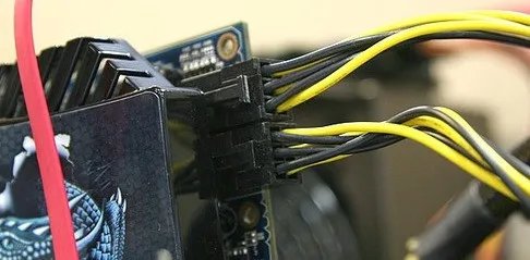 显卡上的电源接口:6pin是什么意思