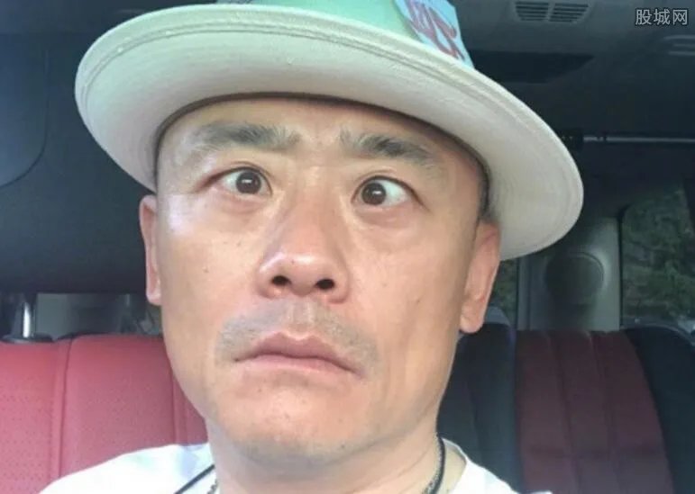 周立波怎么突然消失了？周立波节目被停播原因