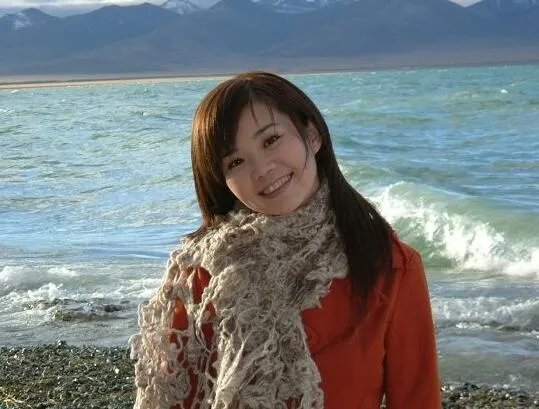 黄思婷图片性感妩媚 扒一扒女神的婚姻状况