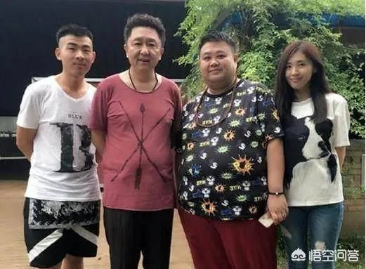 岳云鹏的搭档孙越的师父是谁？