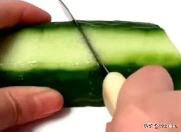 菜肴围边如何制作？