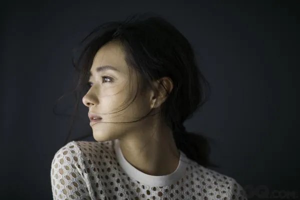 《乘风破浪的姐姐》中万茜有哪些吸粉的行为？