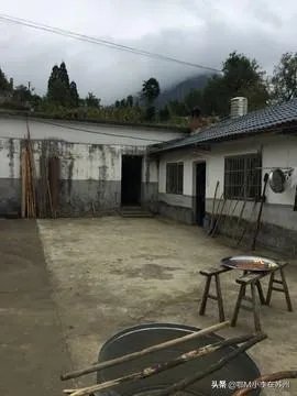 合肥一民房凌晨发生火灾:现场发现4人死亡,原因正在调查中, 你怎么看?