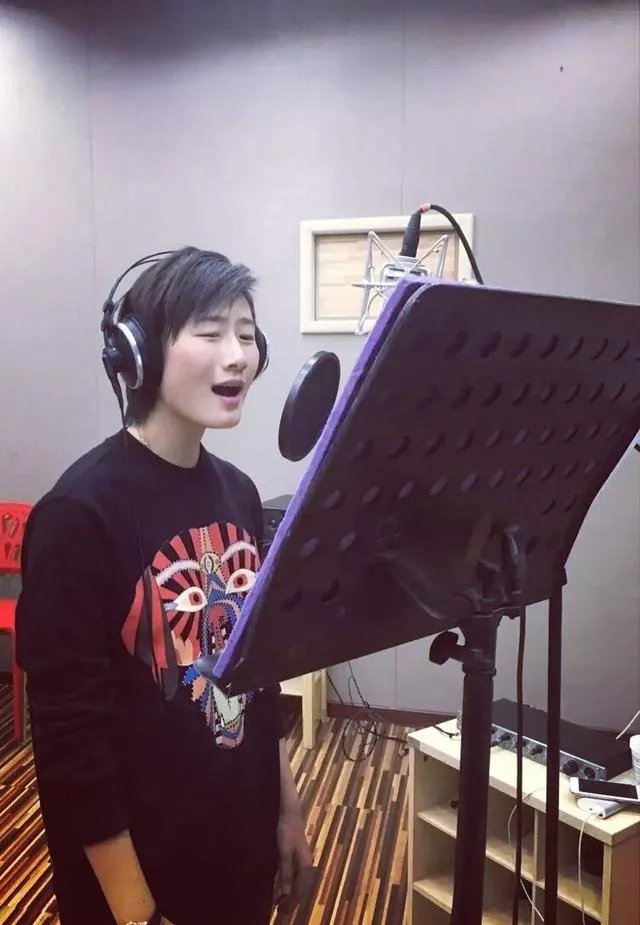 你为什么喜欢丁宁？她身上有哪些特有的魅力？