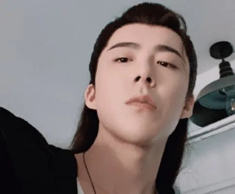 杨超越开拍一部古代剧，有没有孟子义和罗嘉良呢？