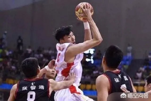 网曝：广州龙狮成为无限接近得到“大魔王”周琦的球队！辽宁哭晕在厕所，你怎么看？