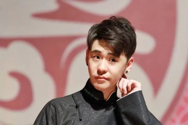 德云社相声演员张云雷最近在哪里开专场演出?