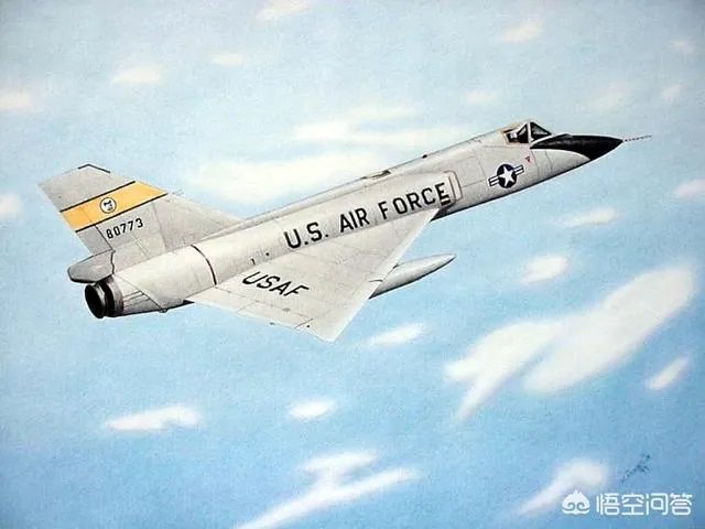j7和f4战斗机
