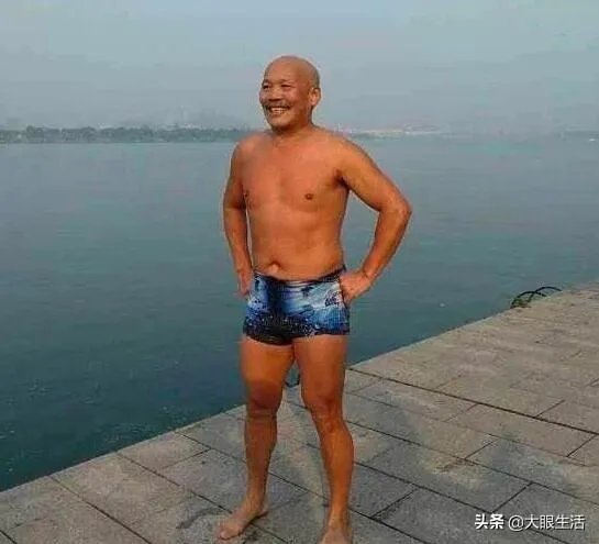 海南救人大爷后续