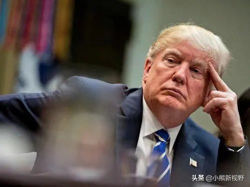 彭斯秘书确诊，特朗普不敢见他，是否在担心什么？你怎么看？