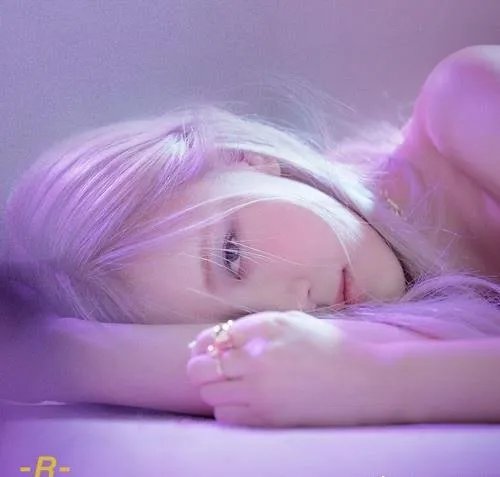 朴彩英新歌初舞台来了，说说她的业务能力怎么样？