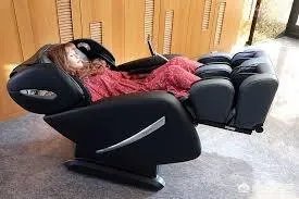 为什么有些溺水死亡的人被人拉上来胳膊和腿都是卷曲着的?