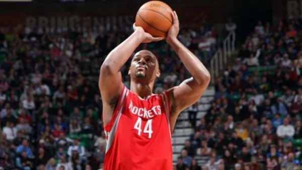 海耶斯在NBA赚了多少钱?
