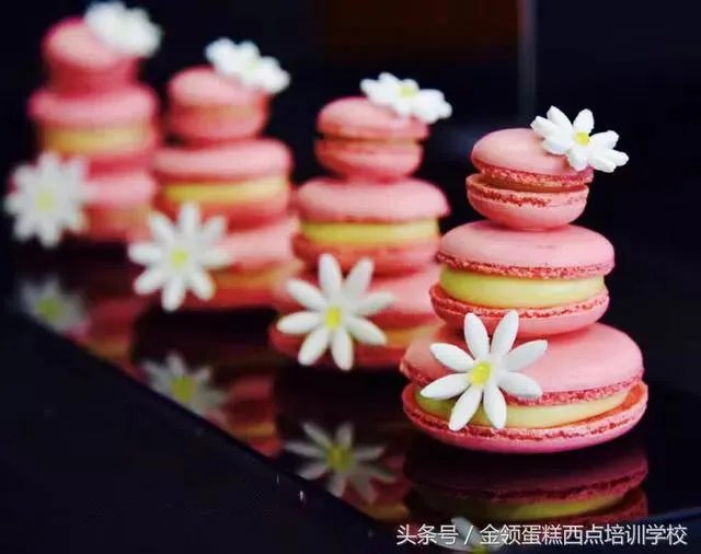 学蛋糕一般要学多久可以出师啊?