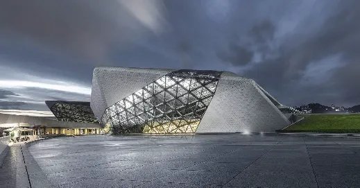广州的著名标志性建筑有哪些,都在什么区的