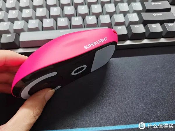 能HOLD住的都是王者，罗技（Logitech）GPW二代目之猛男粉上手体验