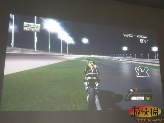 《MotoGP 13》上手评测:真是还原的摩托驾驶