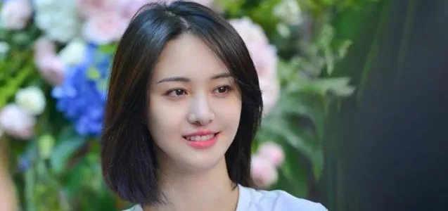 28岁郑爽再次出演青春剧女主角,颜值与演技遇重大挑战,你喜欢她吗?