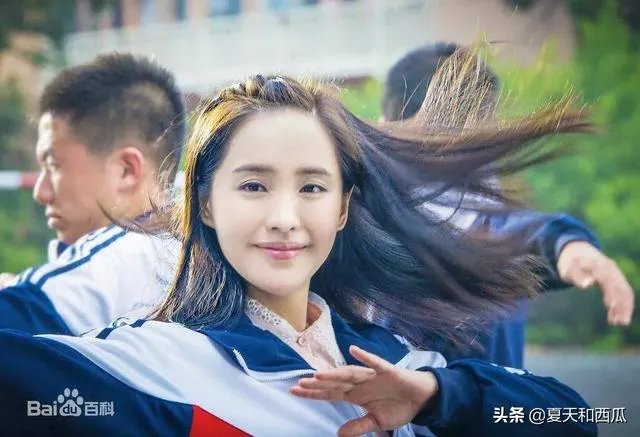 如何评价《乘风破浪的姐姐》中王智的颜值？