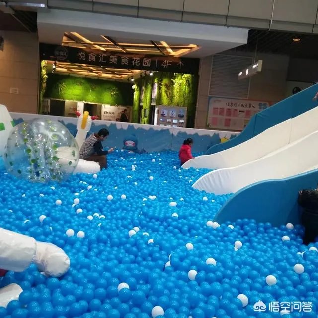 为什么宅男宅女越来越多了,是没有朋友还是不想与人交流?你怎么看?