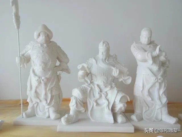 自己做雕塑