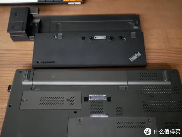 试着捡了一次“垃圾”,Thinkpad拓展坞让我的小黑变身台面主机
