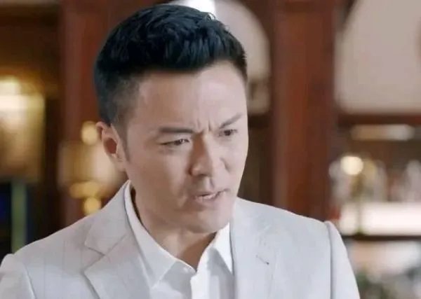 如何评价《第二次也很美》中王蕾这个人物?她和俞非凡谁更让人讨厌?