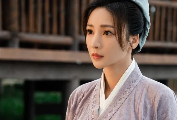 《梦华录》柳岩把男人丢到水里，侧面反应了什么问题？