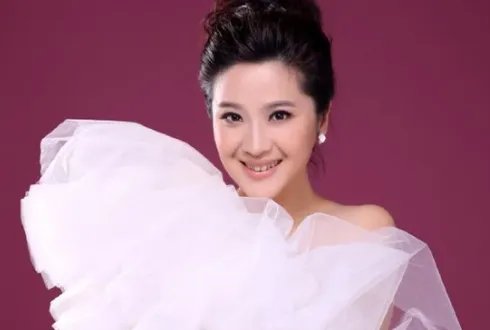 重庆最美主持吴洁去世,她究竟是因何去世的?