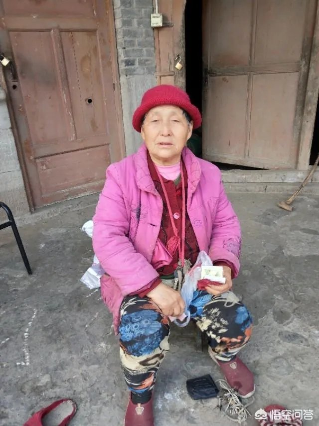 怎么看待环卫工这项工作,如果让你去做环卫工你愿意吗?