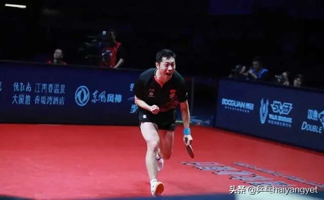 乒乓球直板选手,谁的步法最好?