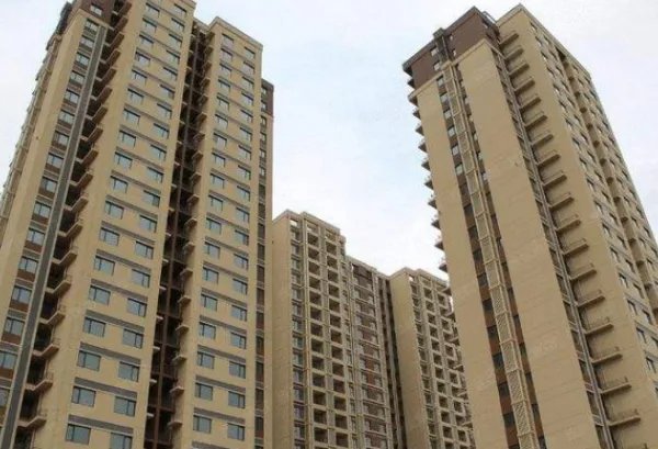 住高层邻居的家里老人去世了,邻居阻挡电梯运尸,该怎么办?