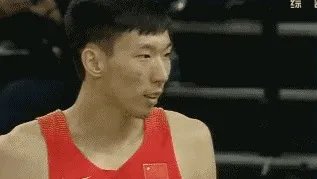 真相大白!周琦首次公开回应顶撞阿联事件,原来一切都是有人搬弄是非,你怎么看?