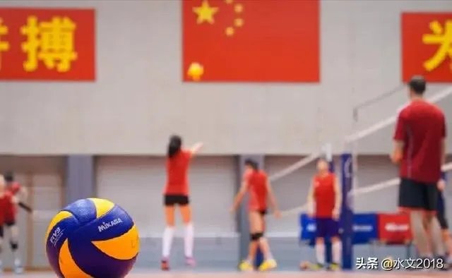 东京奥运前女排三大赛事全部取消，郎平回应颇含深意，她都说了些什么？会选择续约吗？