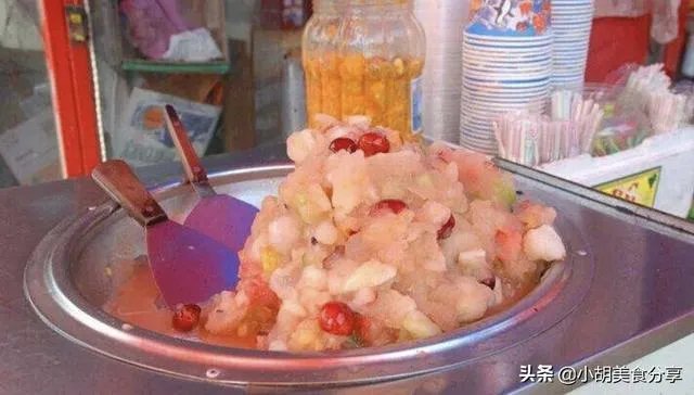 一个人摆摊做甜品什么甜品好做?