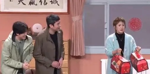 虎年春晚上马丽说错台词,沈腾机智救场,沈腾是怎么说的?