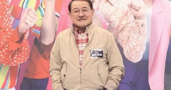 刘丹首露面谈刘恺威新恋情，父母再婚，对孩子的影响有多大？