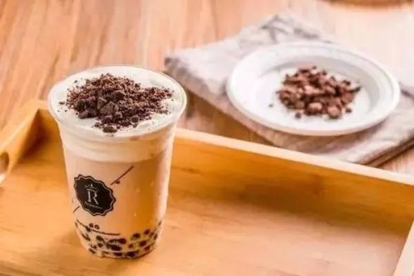 广东奶茶消费全国第一，为何广东人这么爱喝奶茶？